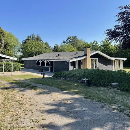 Holiday home Arnhild Jerup