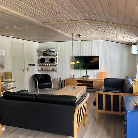 Holiday home Arnhild *